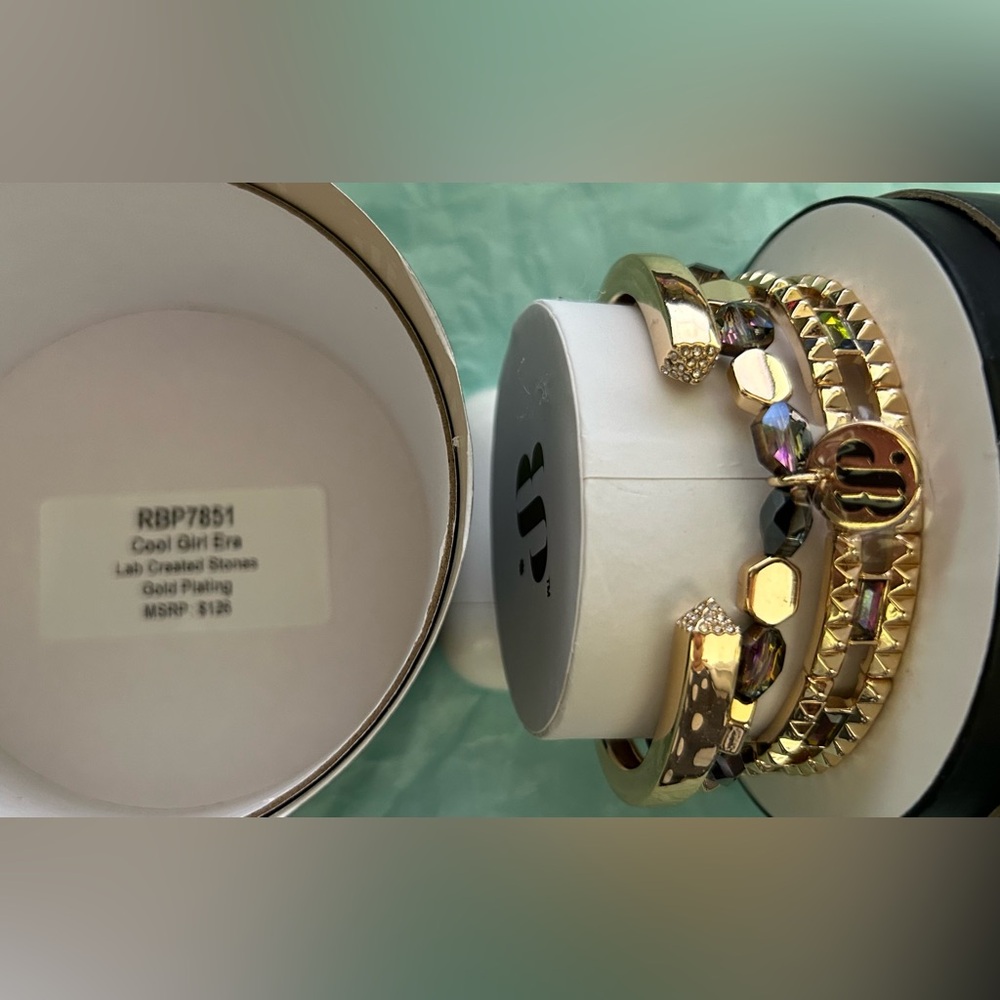 Bomb Party 2024 Fall Luxe Stacks Cool Girl Era